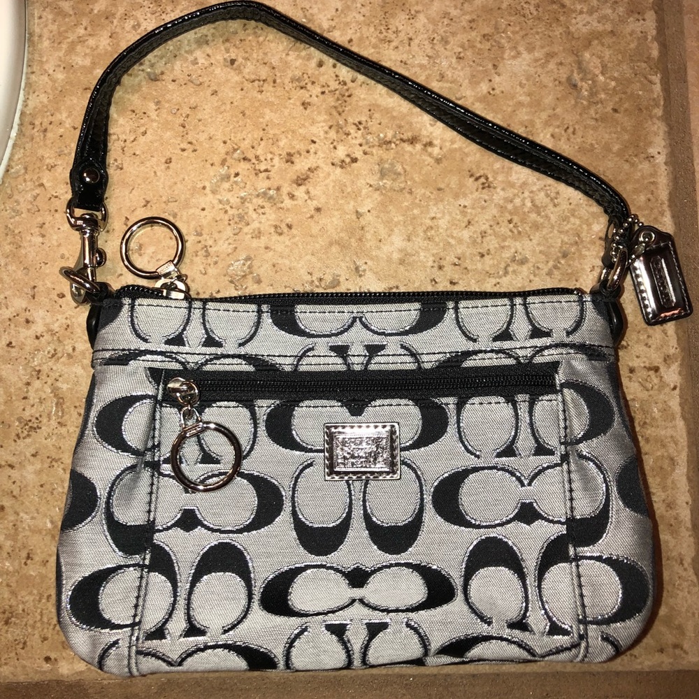 Coach medium size wristlet